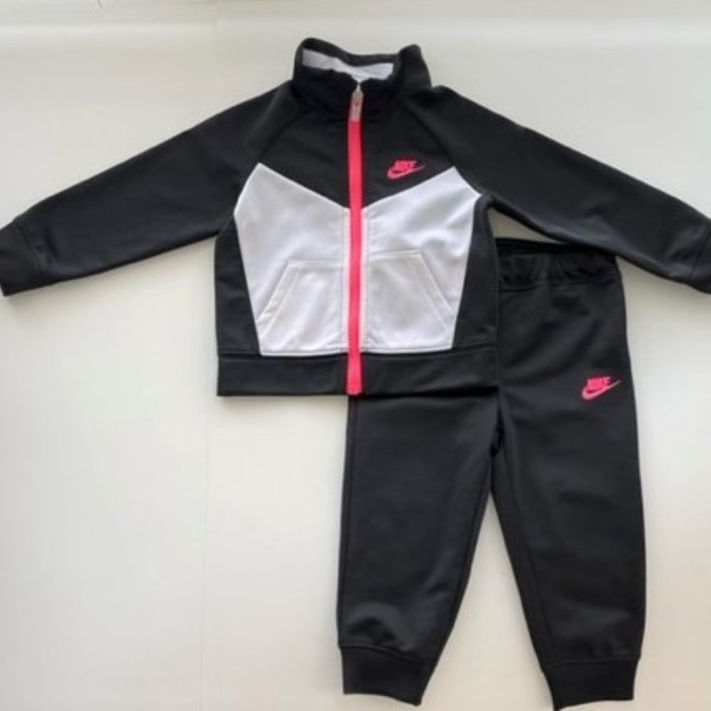 Nike Baby Track Suit - Size 18M